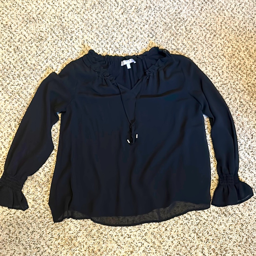 Black long sleeve top!